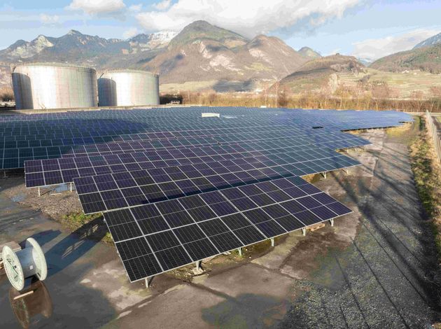 Tamoil takes another step forward in its energy transition by installing a photovoltaic power plant at its industrial site in Aigle